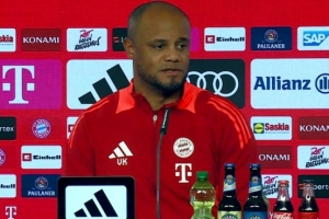 孔帕尼：我们有足够中卫 会假设勒沃库森后面八场全部获胜